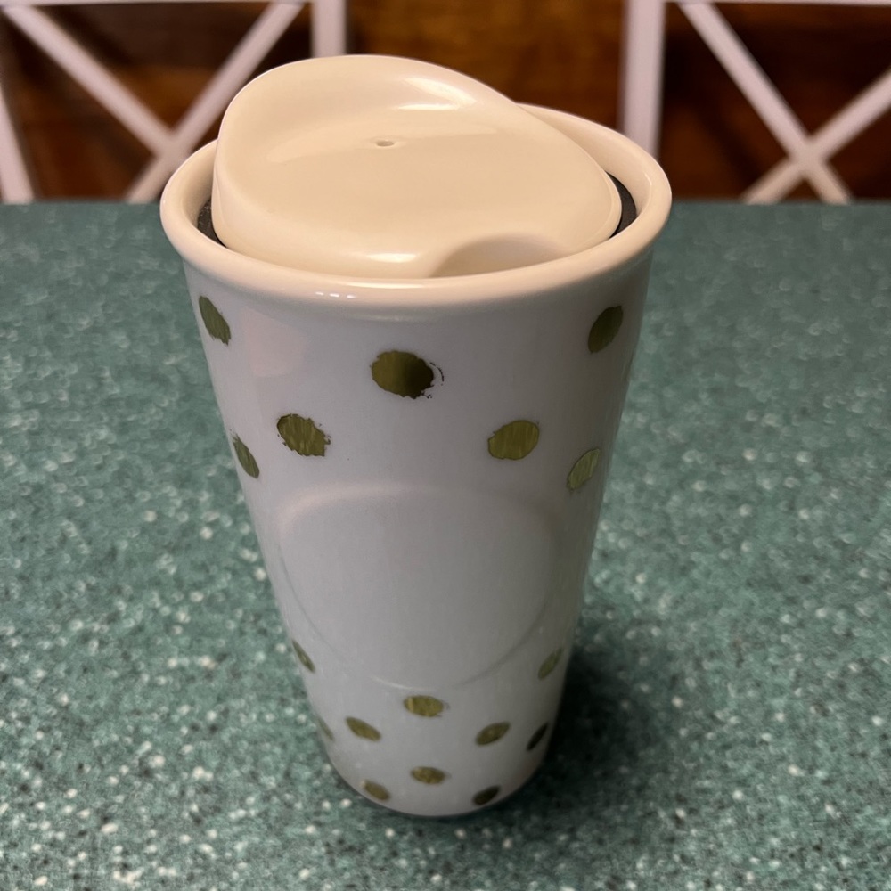 Starbucks ☕️ white holiday tumbler